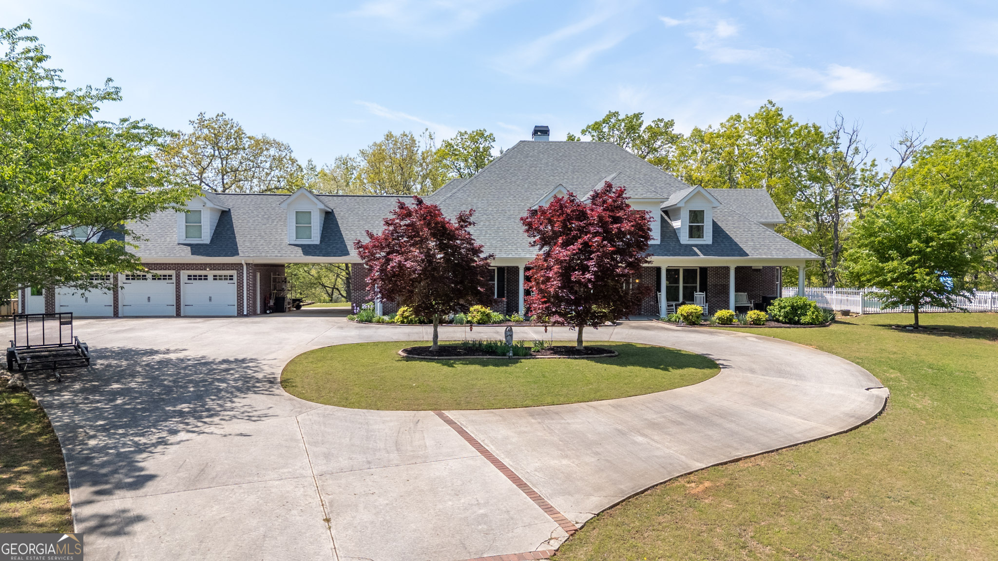 1141 Highway 136 E Property Photo