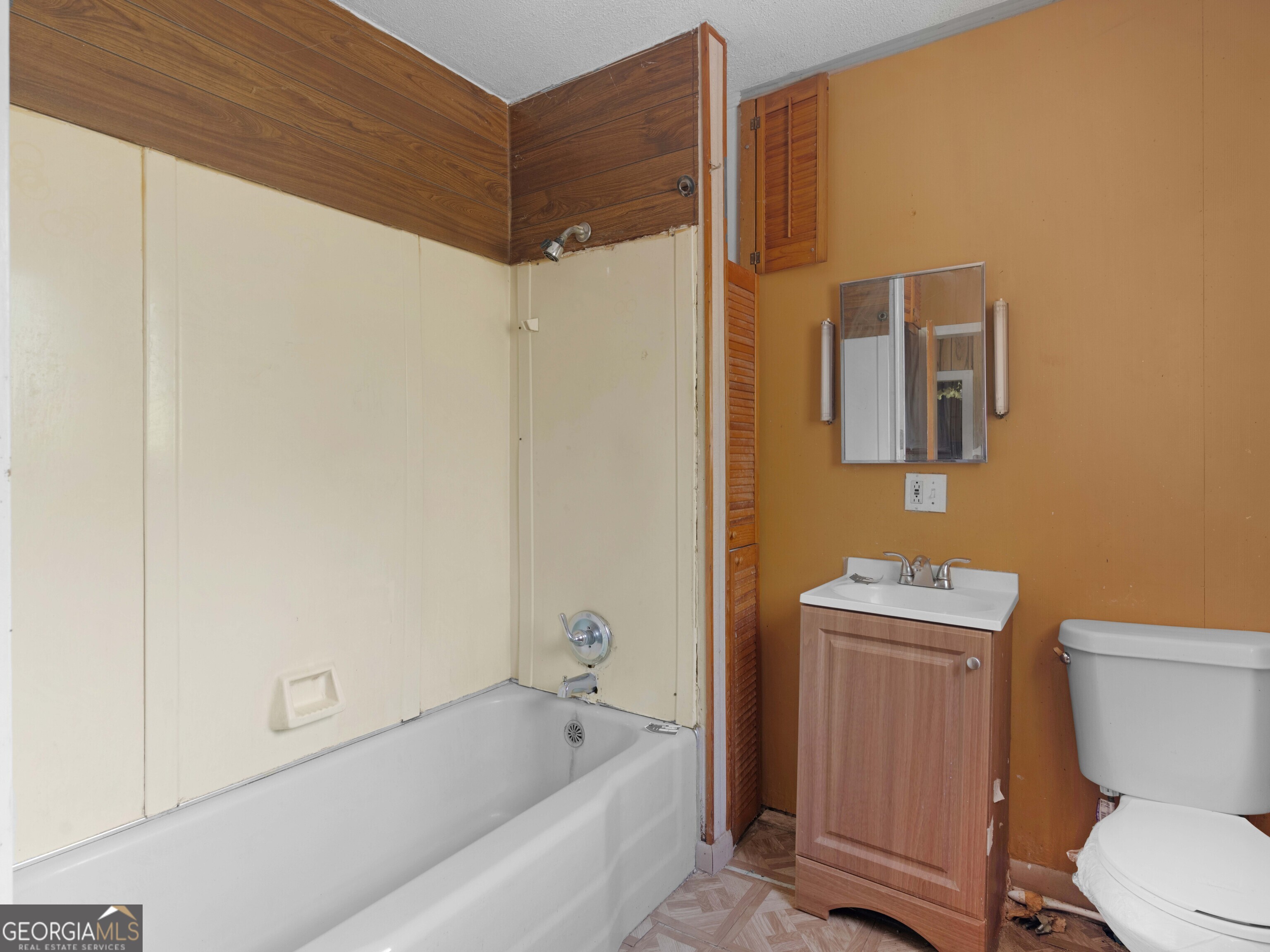 715 E Chappell Street Property Photo 10