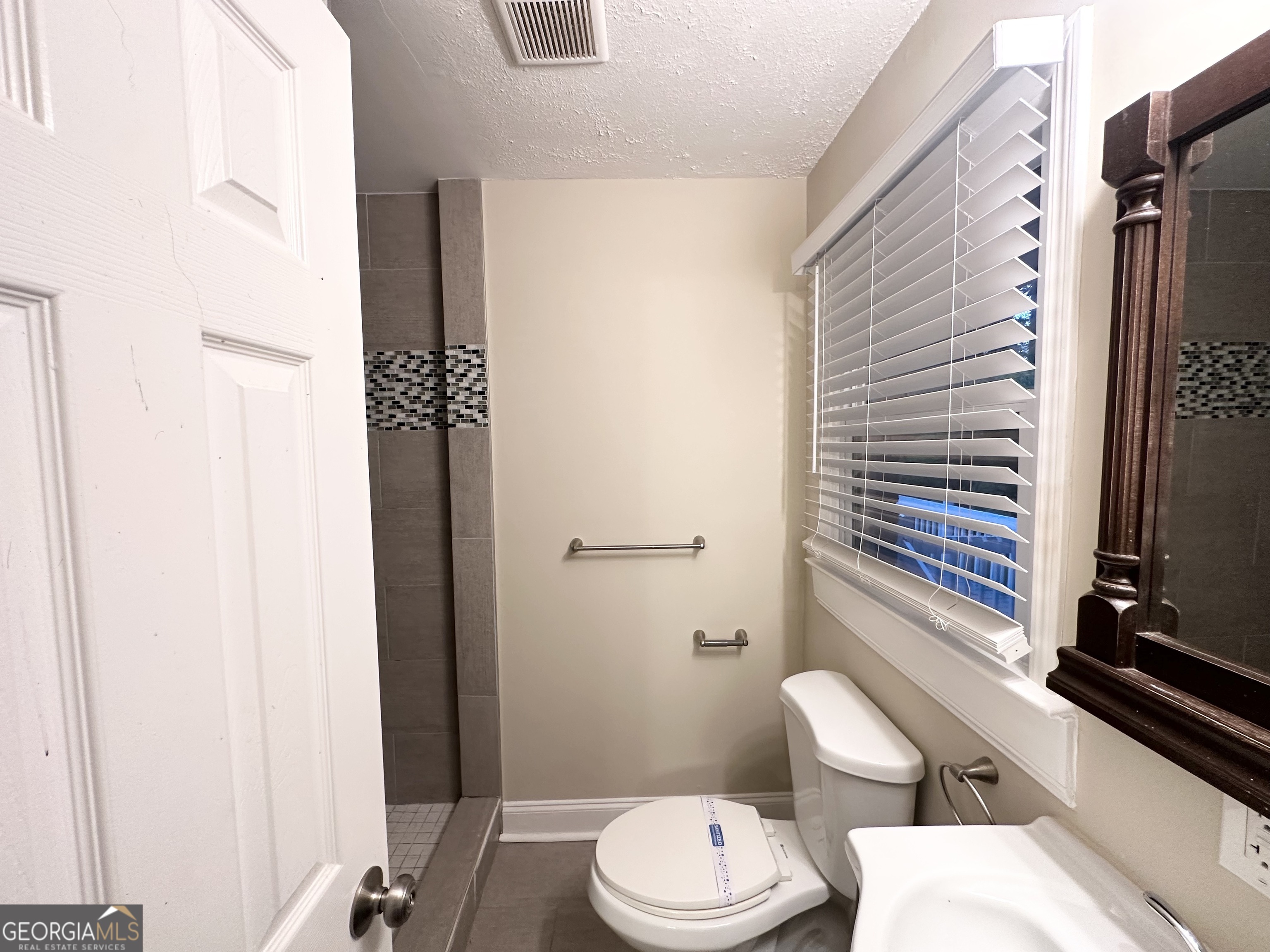2965 Meadowview Drive Se Property Photo 15