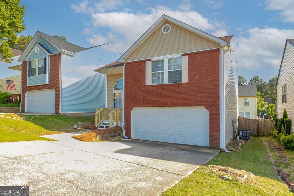 3721 Longview Drive Property Photo 1