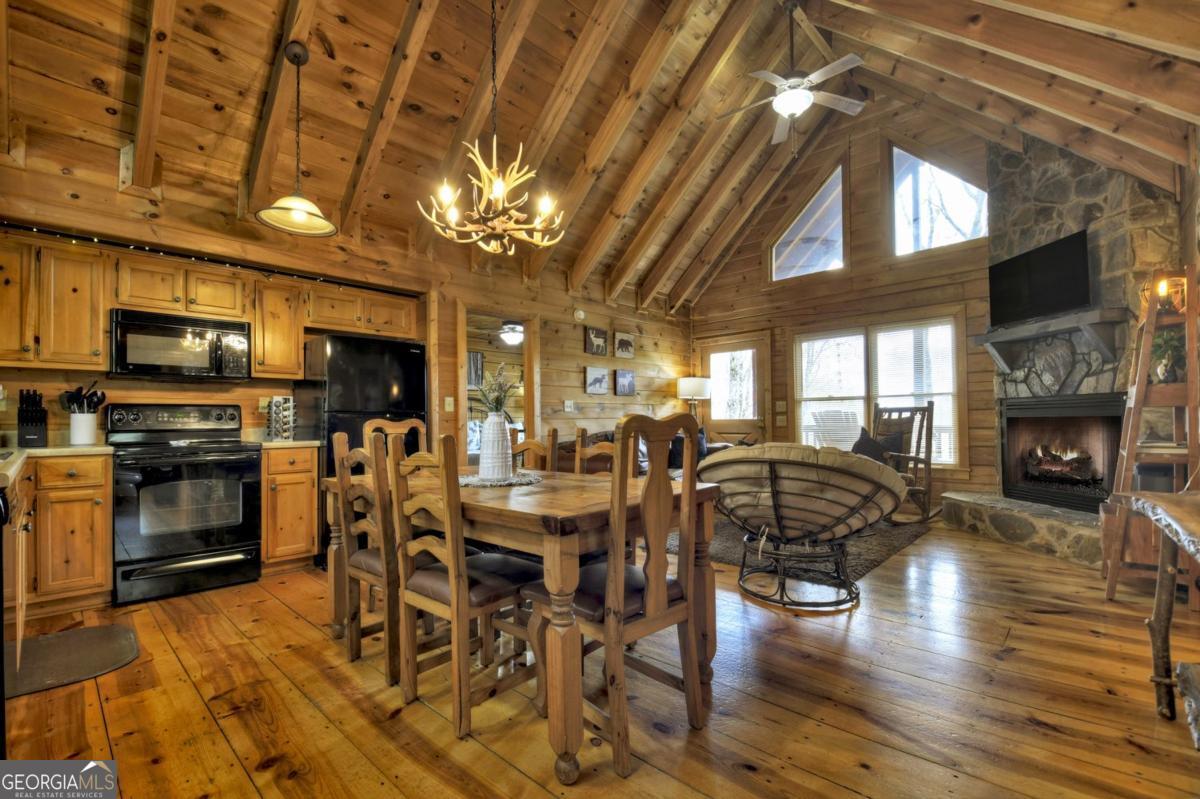 203 Chimney Rock Road # 467 Property Photo 8