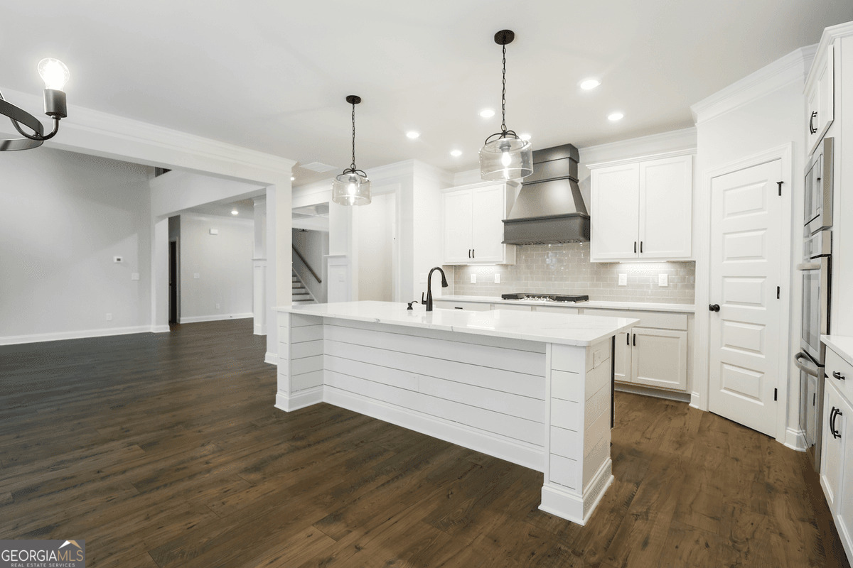 1238 Cherry Bark Court Property Photo 4