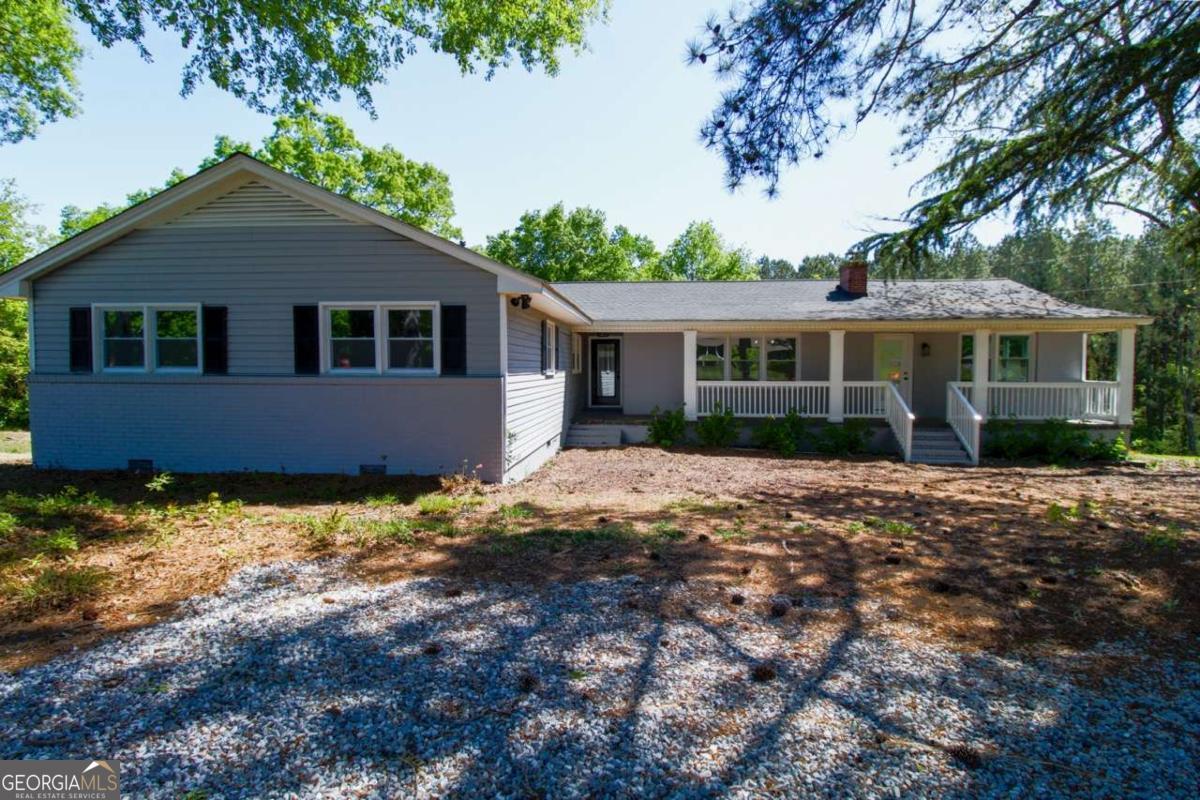 2077 Elberton Highway Property Photo