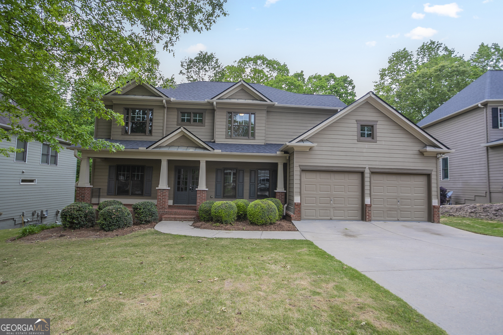429 Gold Crossing Property Photo 1