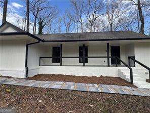 1805 Wiggins Circle Sw Property Photo 1