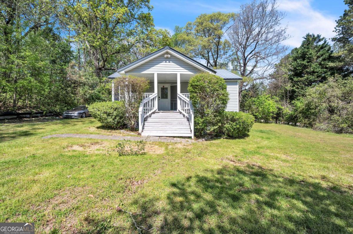 3251 Auburn Avenue Property Photo 1