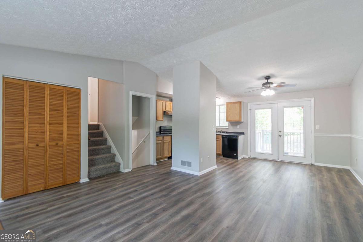 2092 Countydown Lane Property Photo 6
