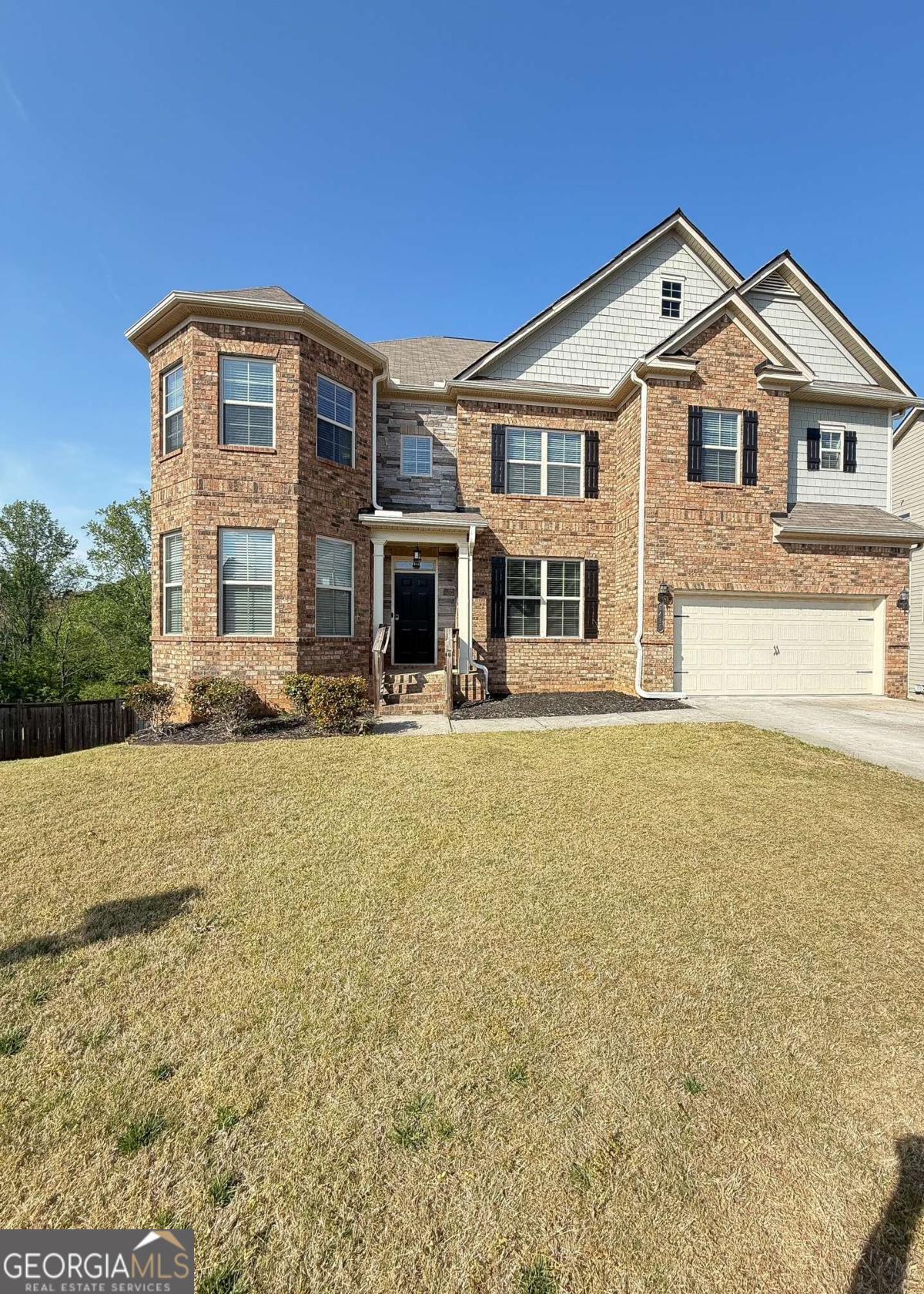 5435 Mirror Lake Drive Property Photo 1