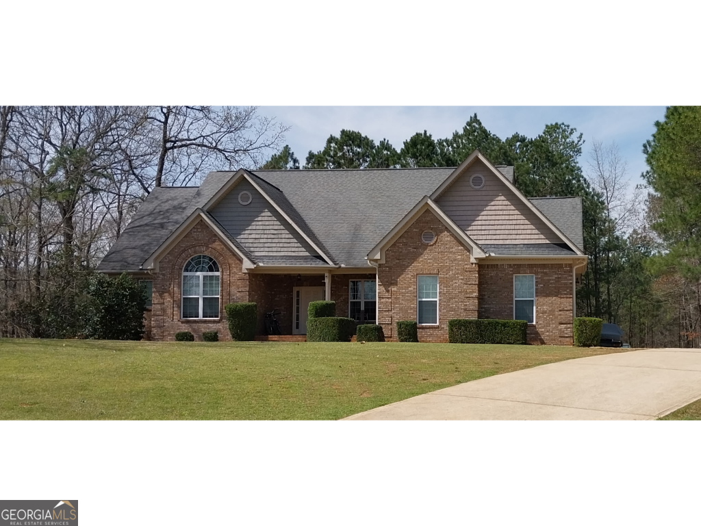104 Lightwood Lane Property Photo 1