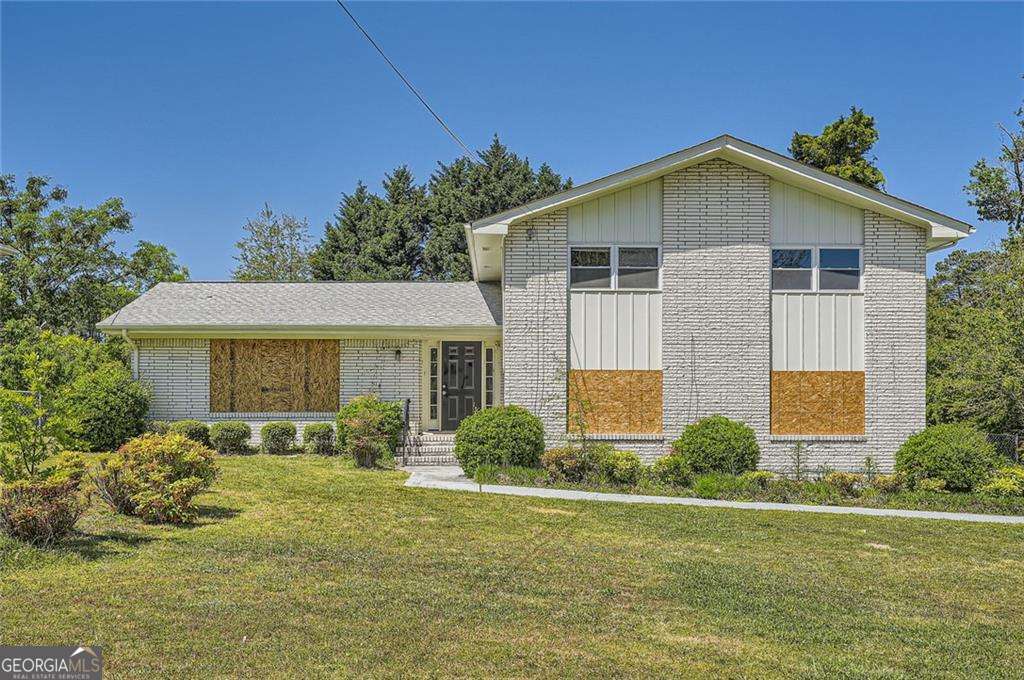 6125 Dunbritan Lane Property Photo 1