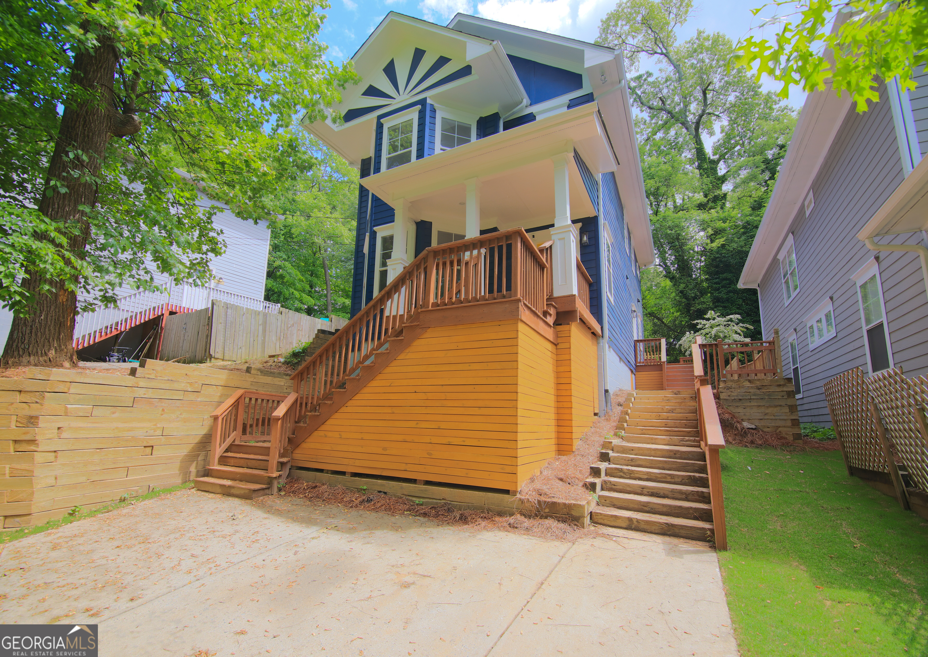 1454 Rome Drive Nw Property Photo 1