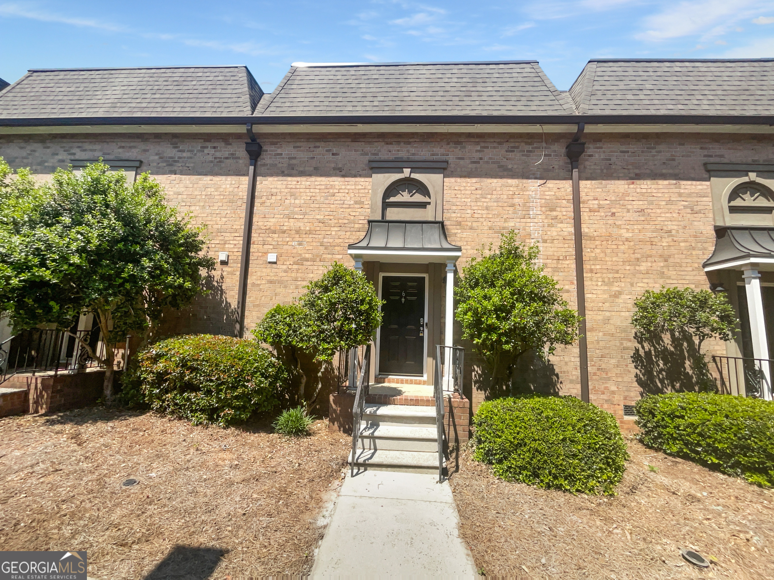 6980 Roswell Road # J6 Property Photo 1