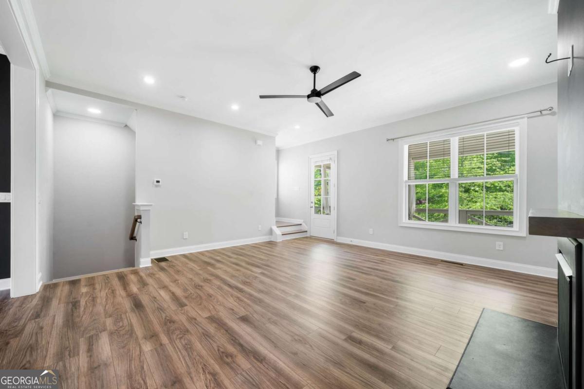 2357 Rover Court Property Photo 12