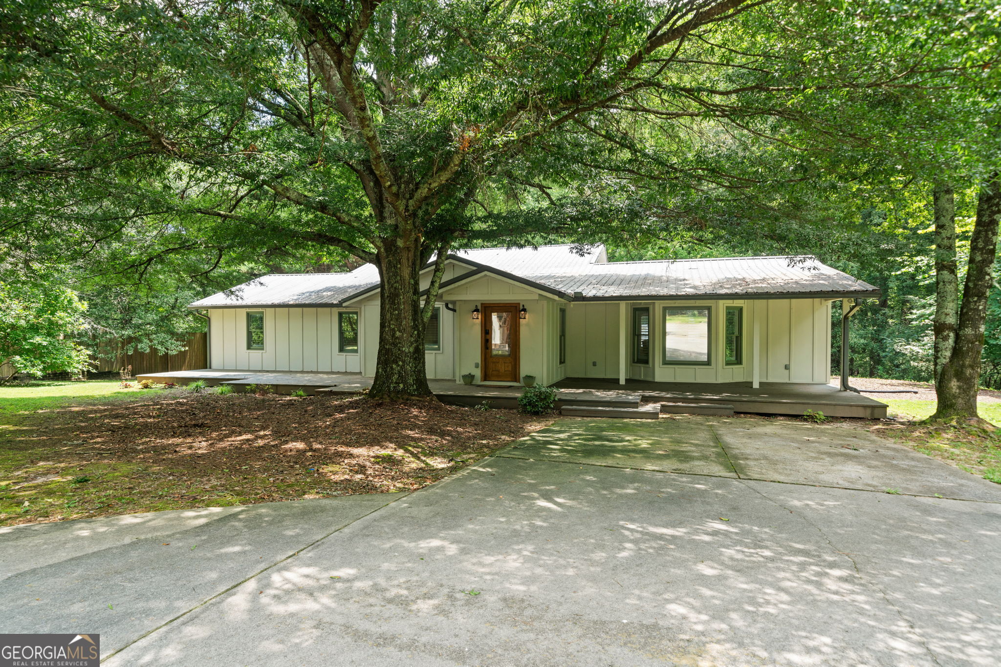 7580 Blacks Mill Road Property Photo 1