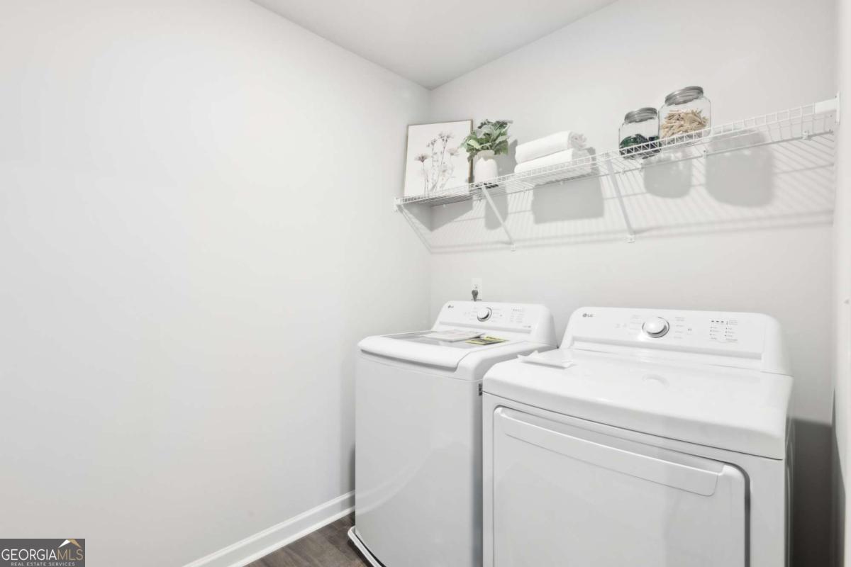 145 Cedar Wood Trace Property Photo 31