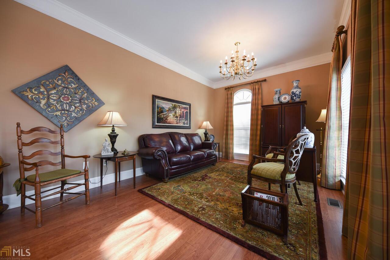1671 Meriweather Drive # 201 Property Photo 6
