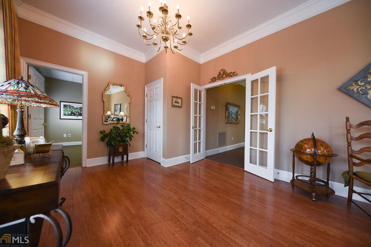 1671 Meriweather Drive # 201 Property Photo 7