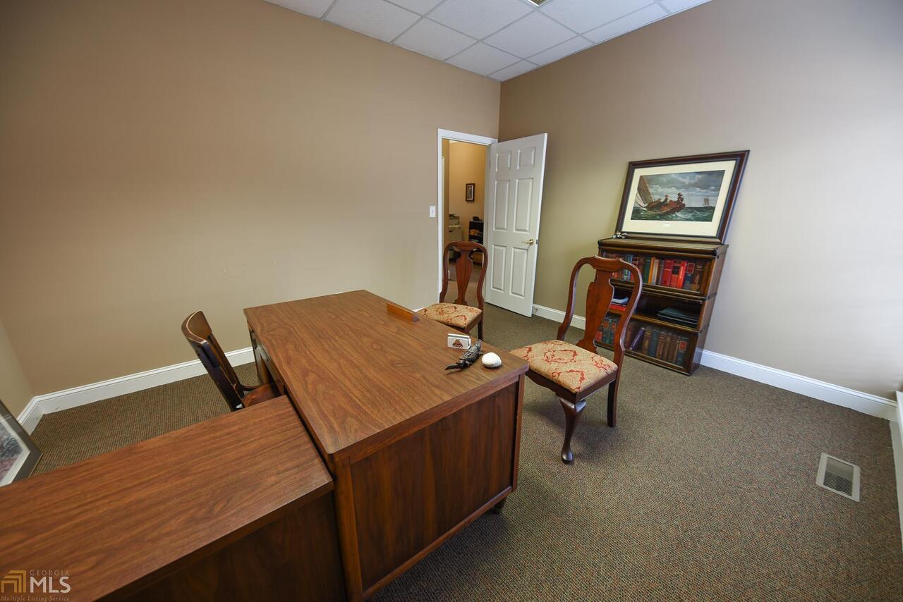 1671 Meriweather Drive # 201 Property Photo 17