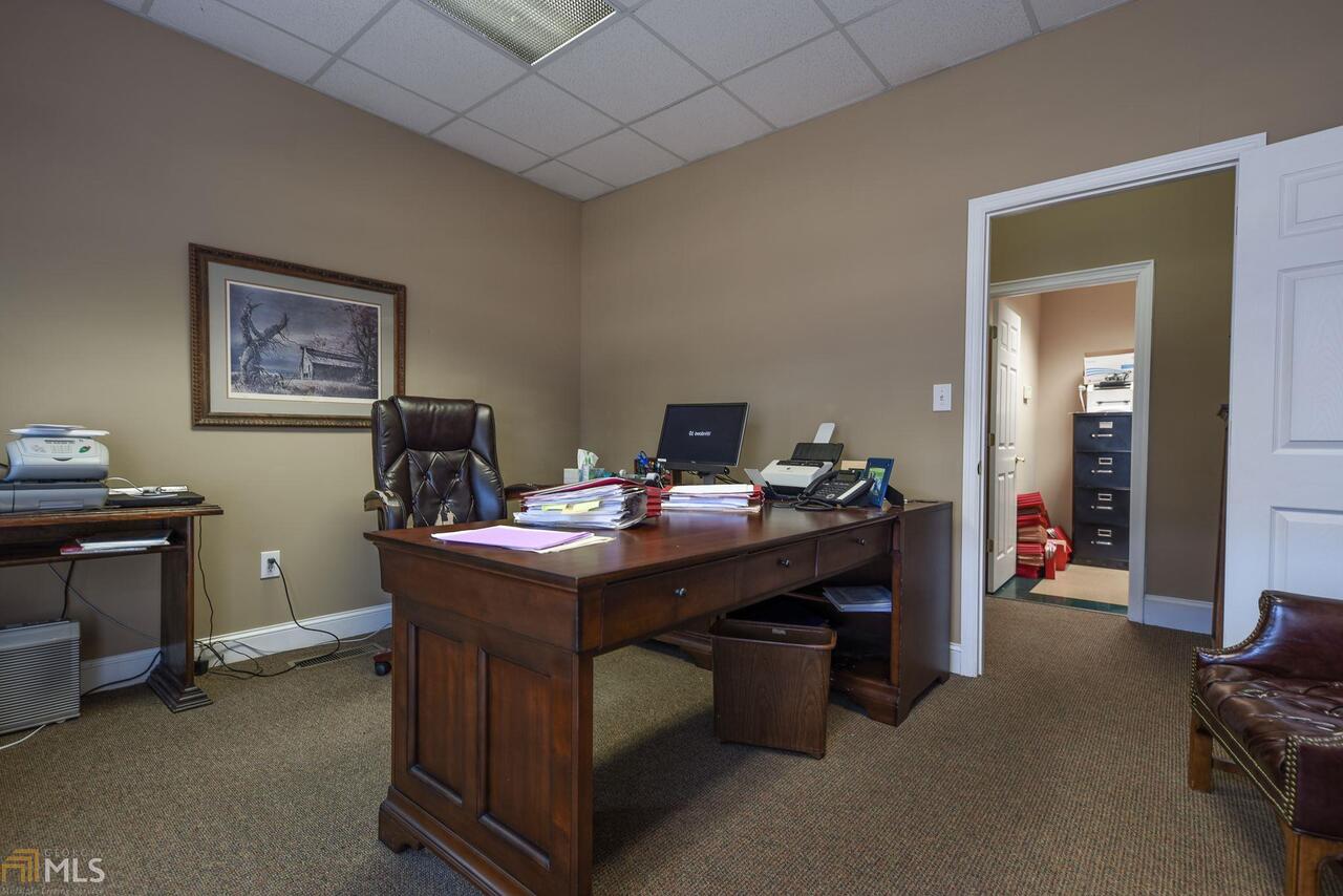 1671 Meriweather Drive # 201 Property Photo 18