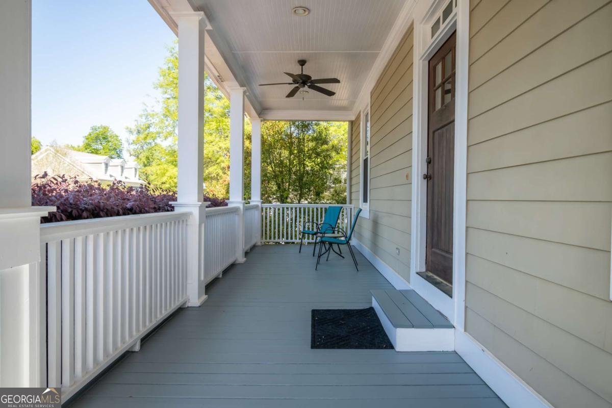 15 Chestnut Oak Run Property Photo 3