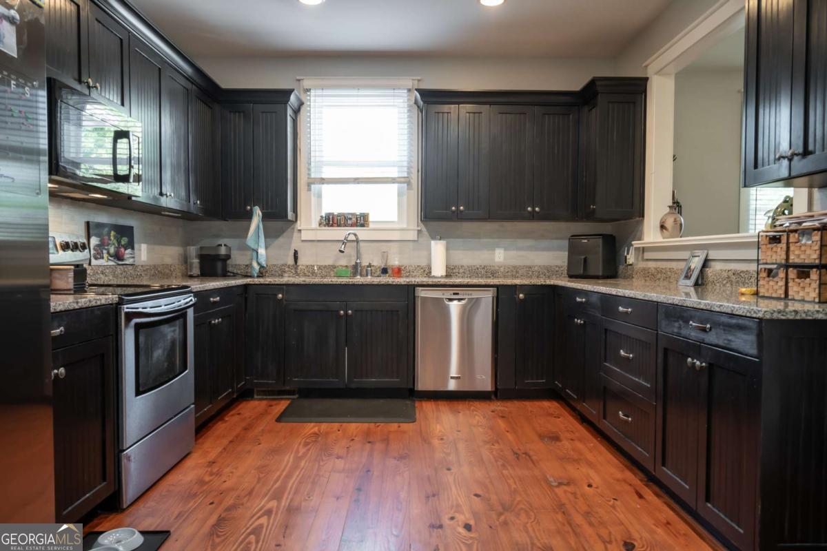 15 Chestnut Oak Run Property Photo 14