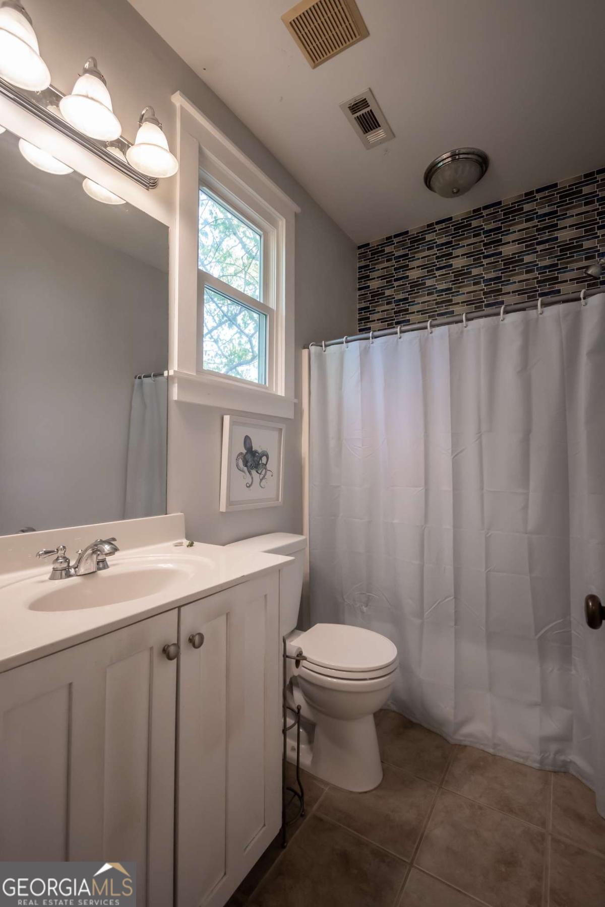 15 Chestnut Oak Run Property Photo 23