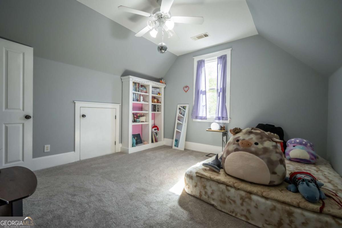 15 Chestnut Oak Run Property Photo 33