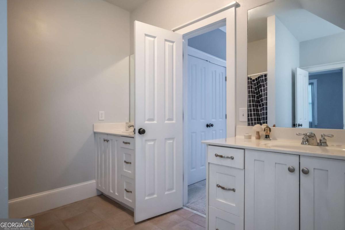 15 Chestnut Oak Run Property Photo 36