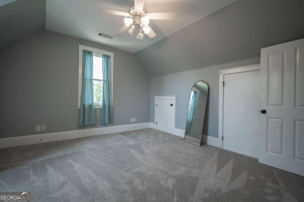 15 Chestnut Oak Run Property Photo 41