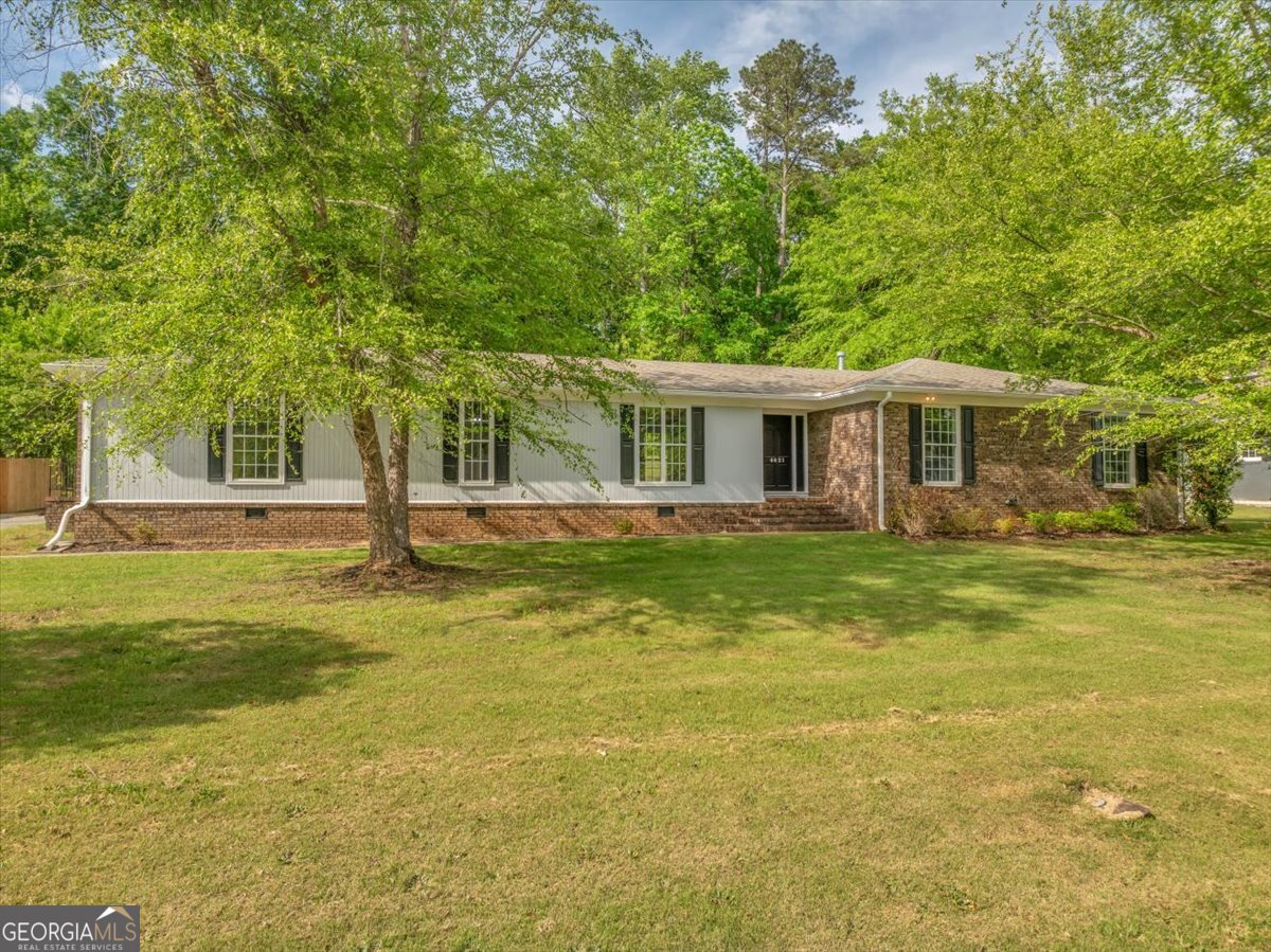 4621 Savage Creek Drive Property Photo 1
