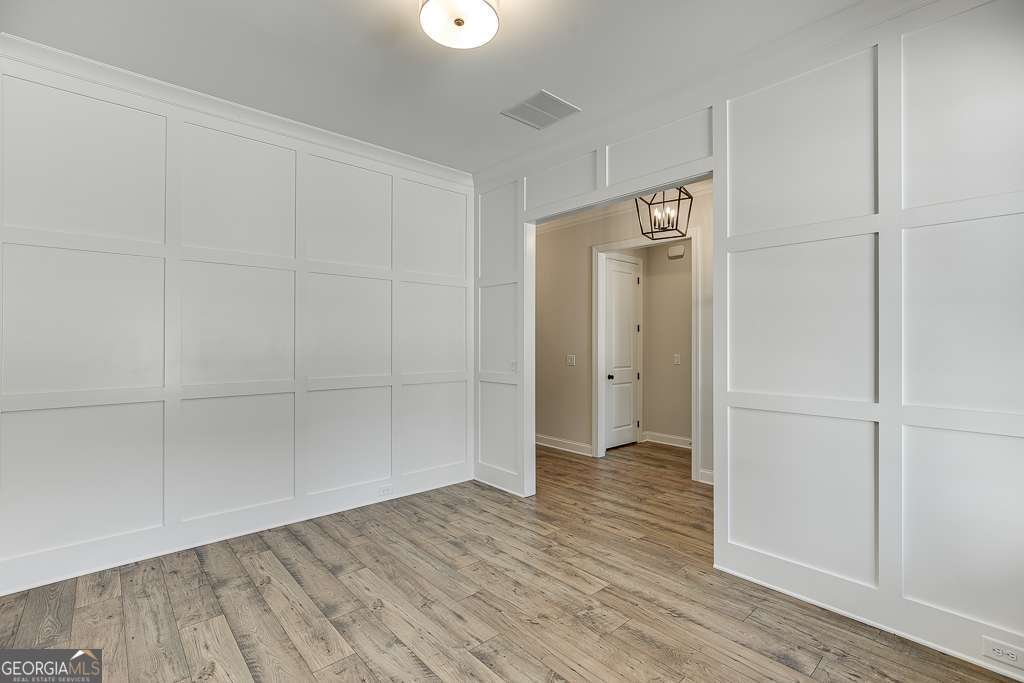 2779 Roller Mill Drive Property Photo 6