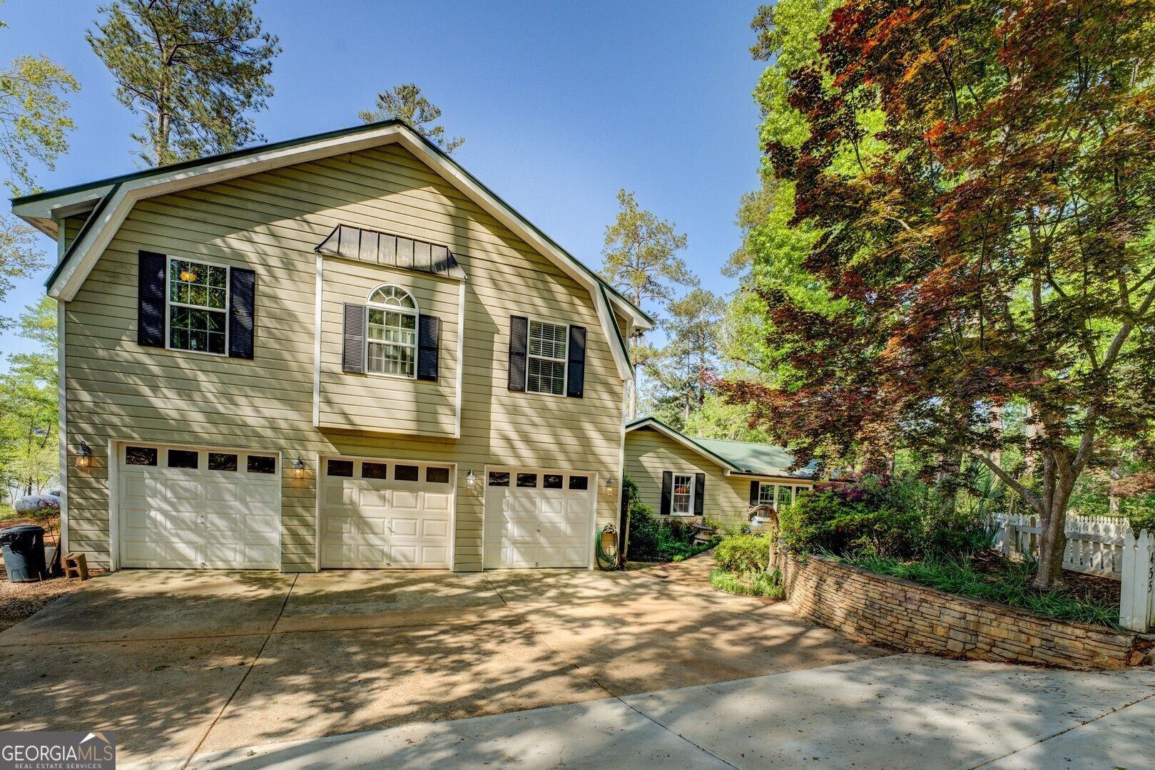 455 Mayo Road Property Photo