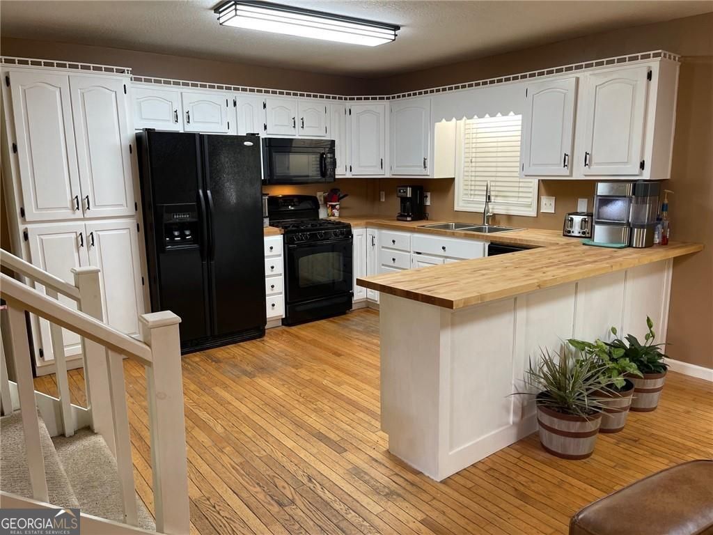542 Sharp Top Circle Property Photo 8