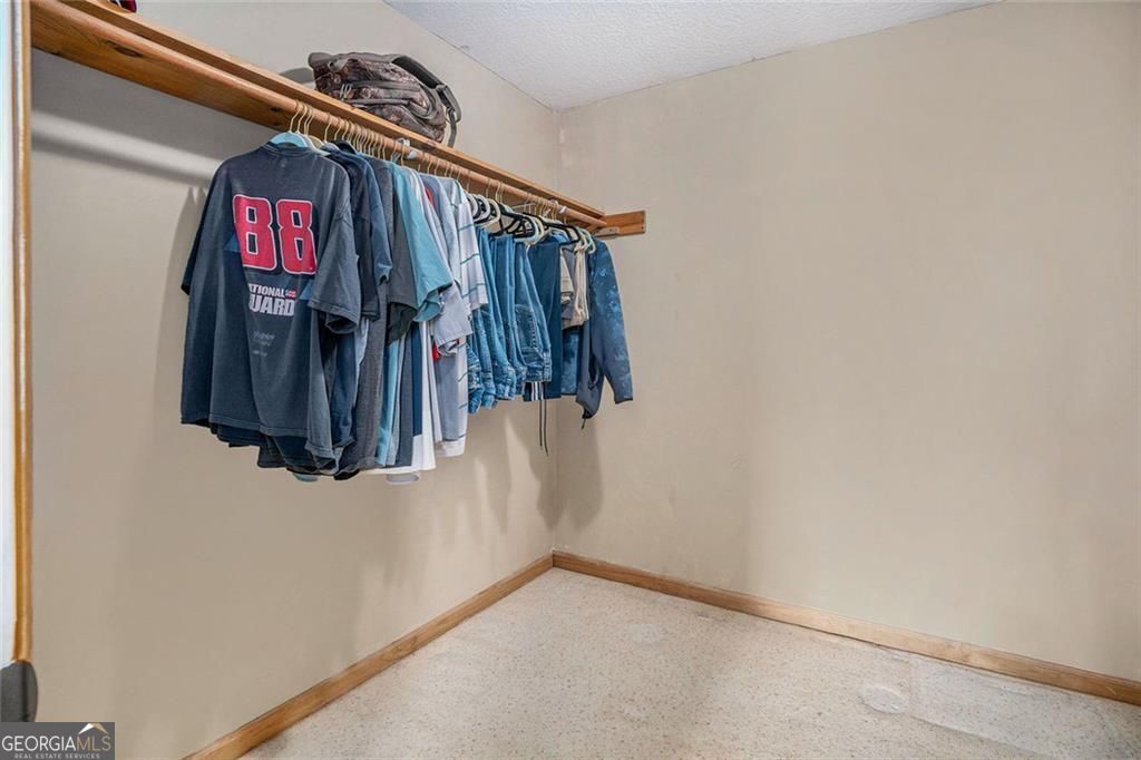 542 Sharp Top Circle Property Photo 14