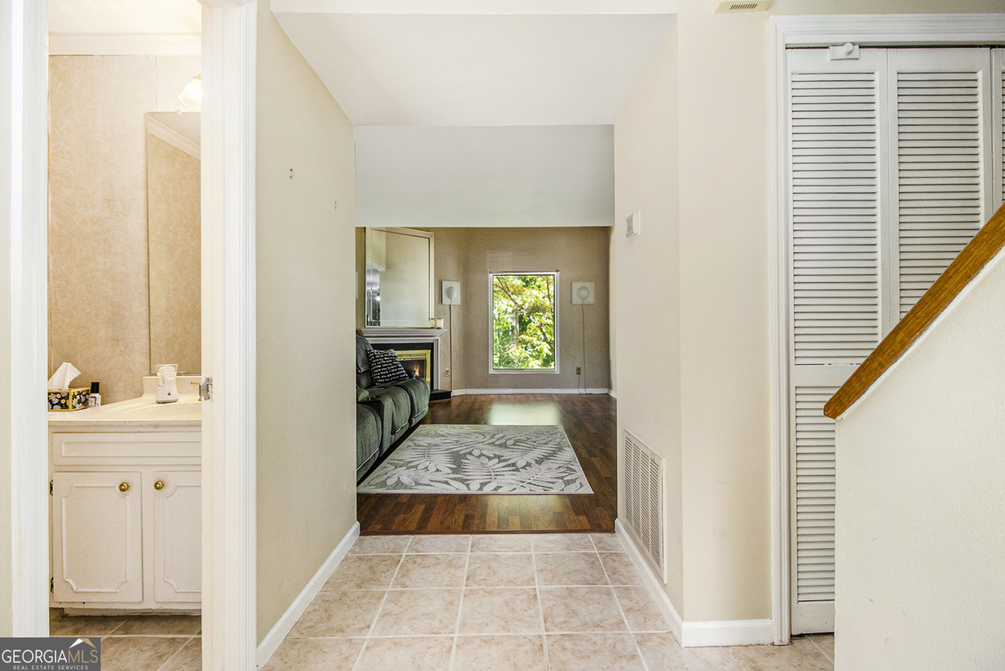 11 Forrest Place Property Photo 3