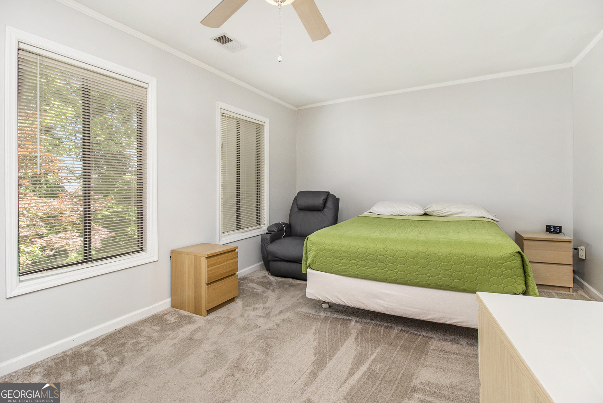 11 Forrest Place Property Photo 12