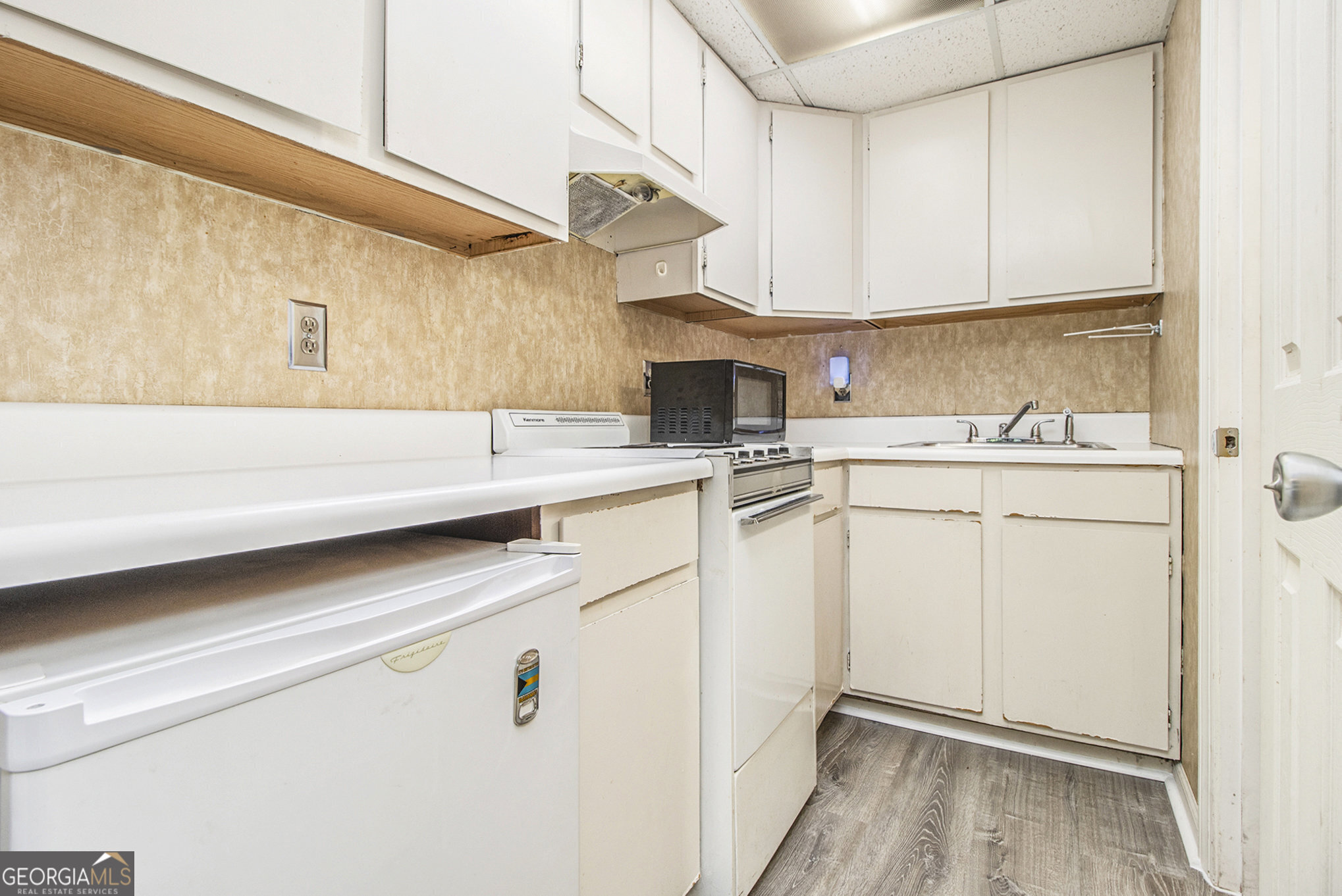 11 Forrest Place Property Photo 24