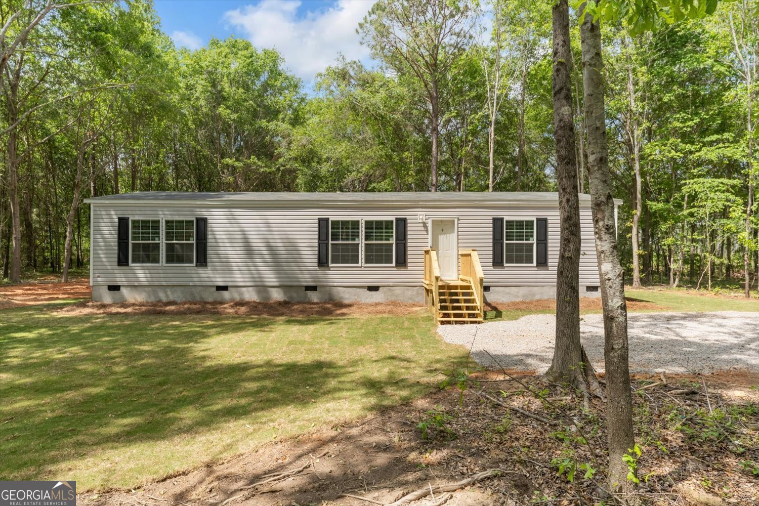 969 Greensboro Road Property Photo 1