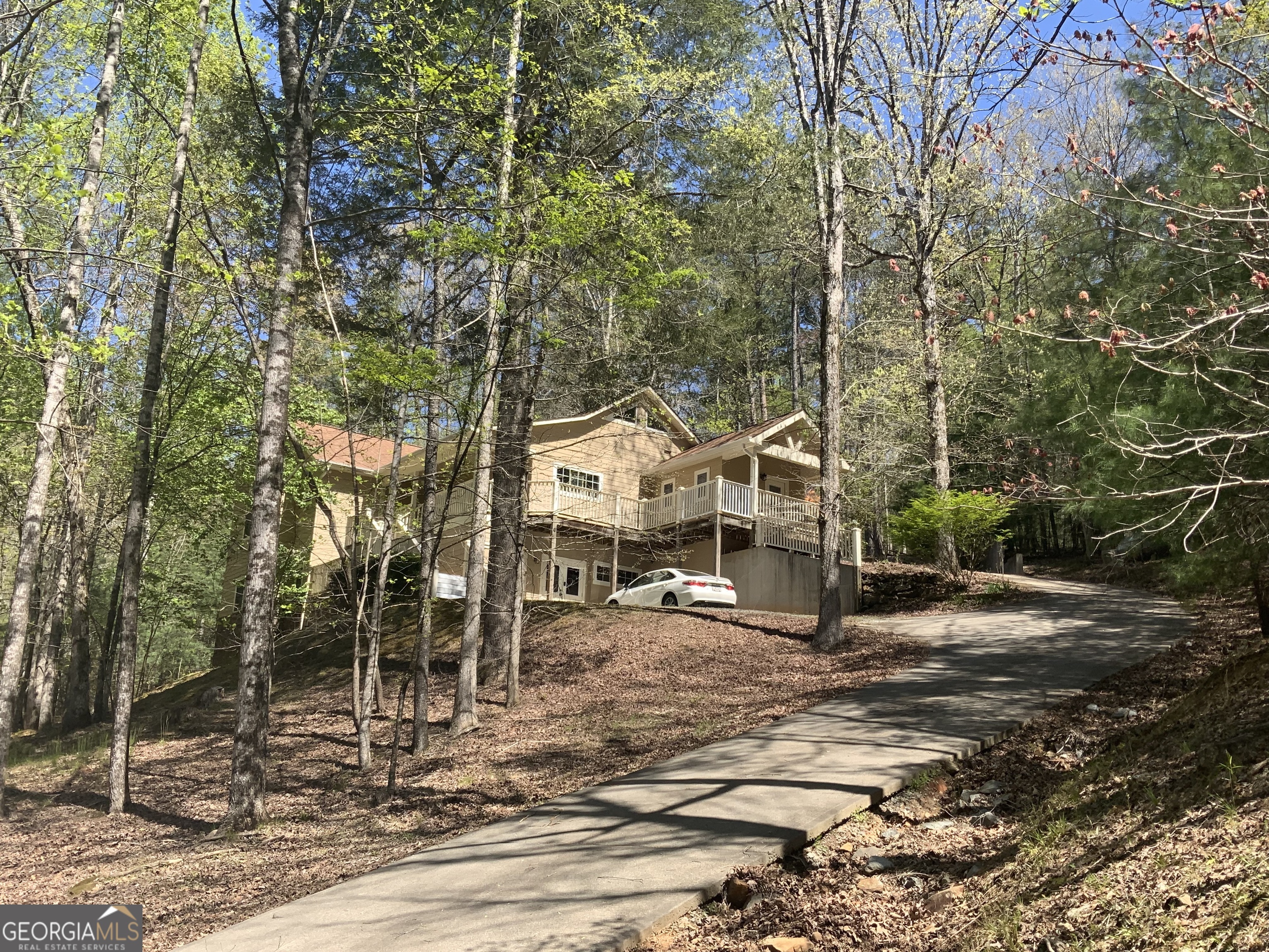 522 Satsuma Court S Property Photo 1