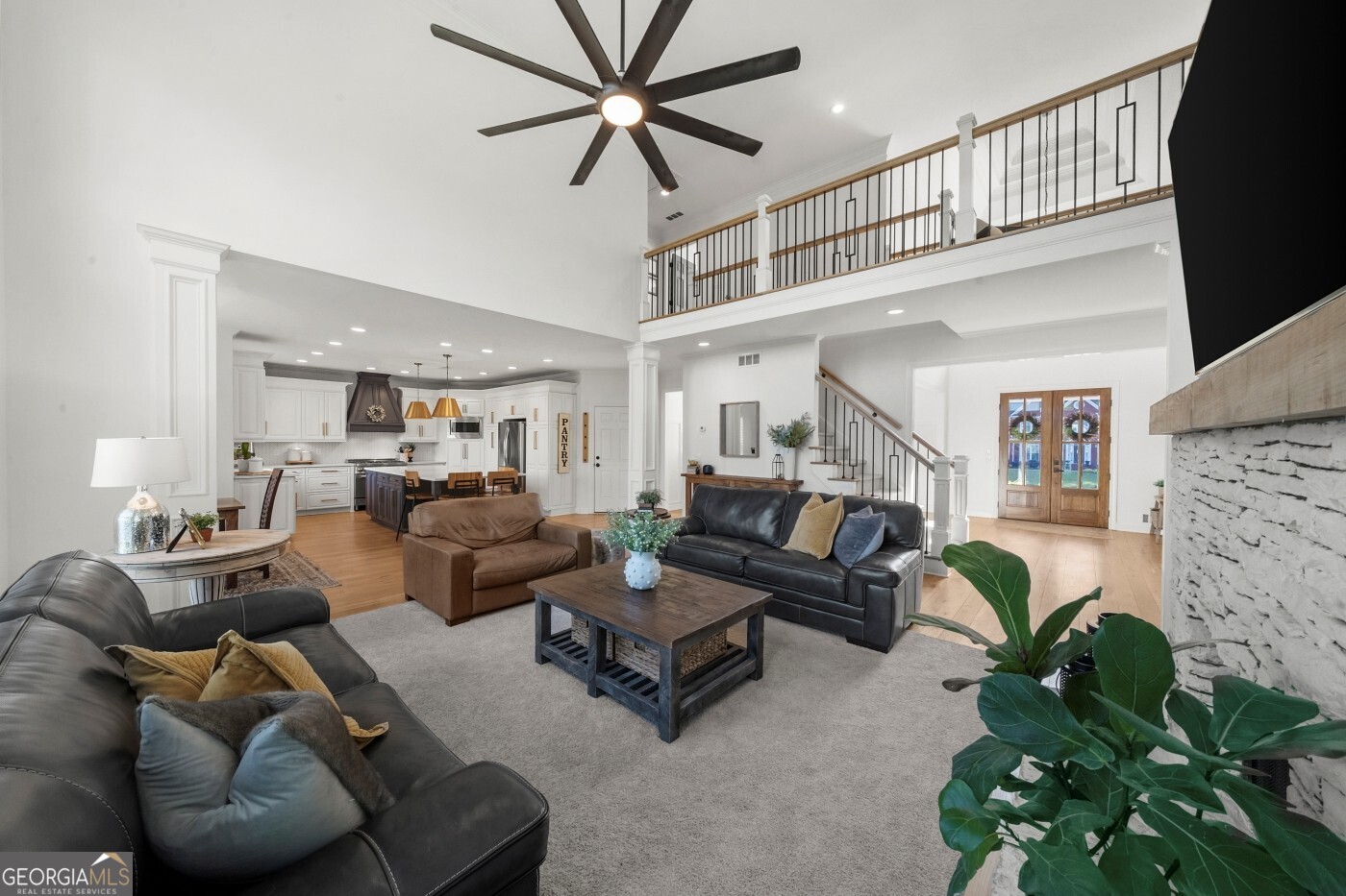 7390 Canter Run Property Photo 15