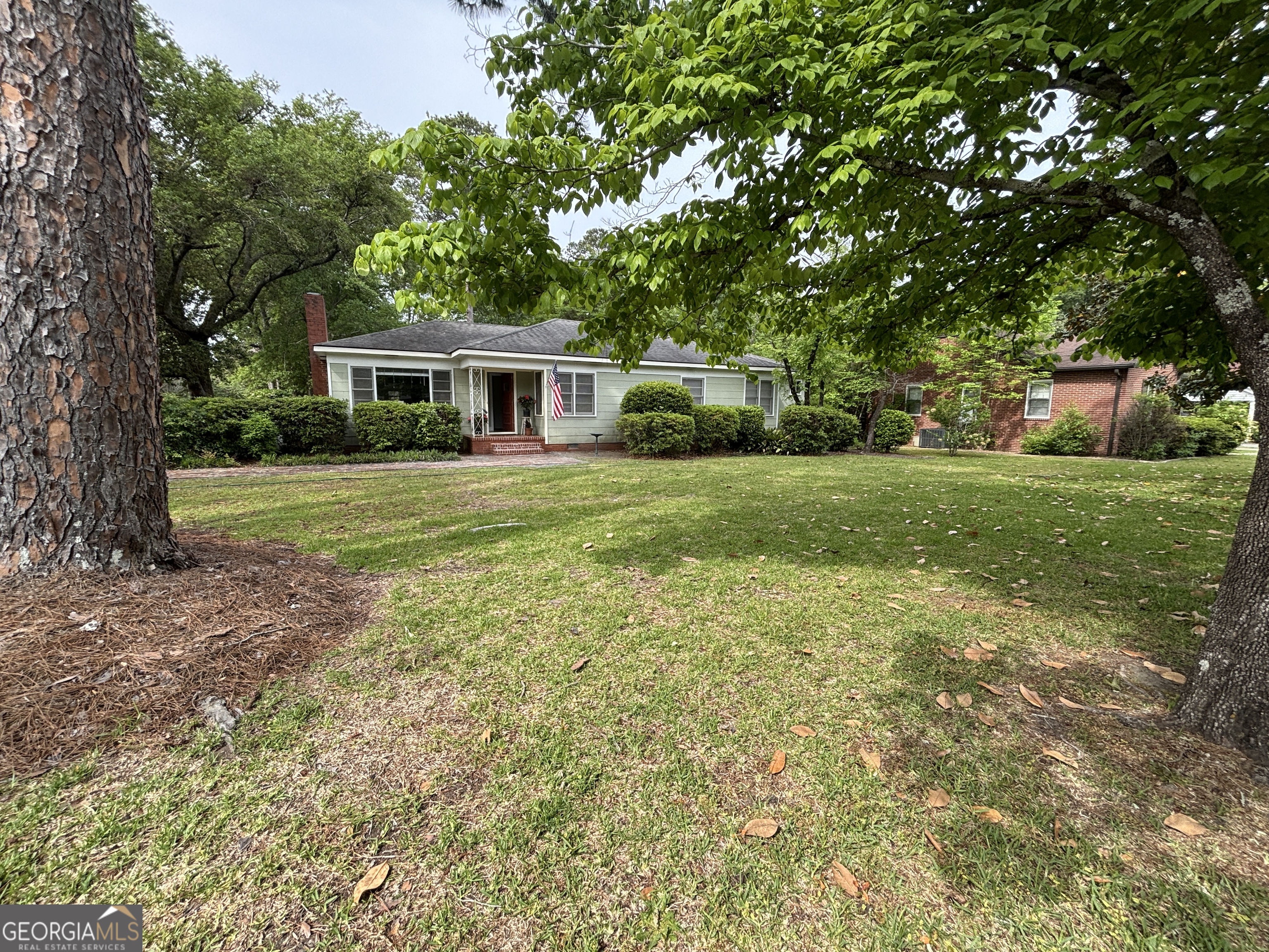 184 S 3rd Street Property Photo