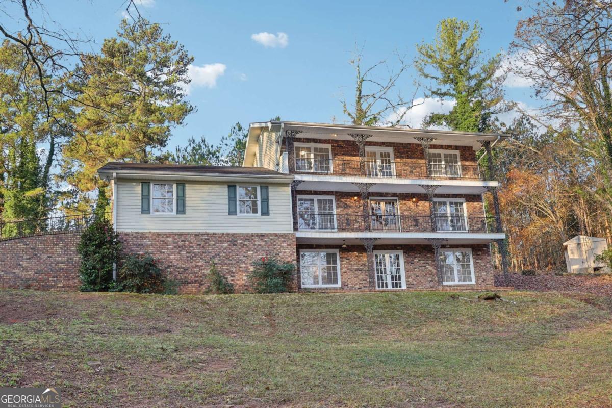 2667 Fieldstone Drive Se Property Photo 1