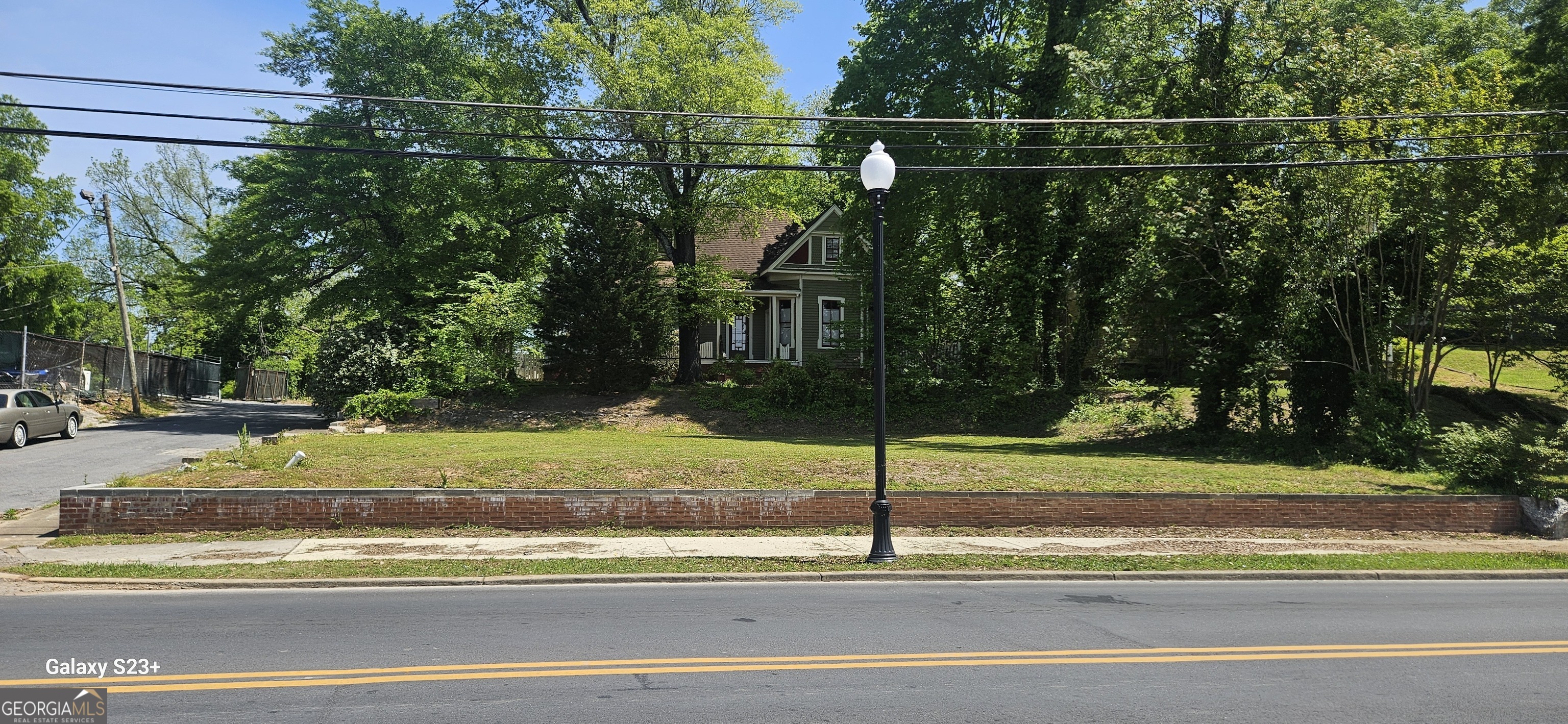 501 Broad Street S Property Photo 1