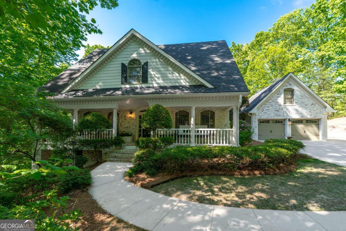 1811 Fountain Hill Court Property Photo