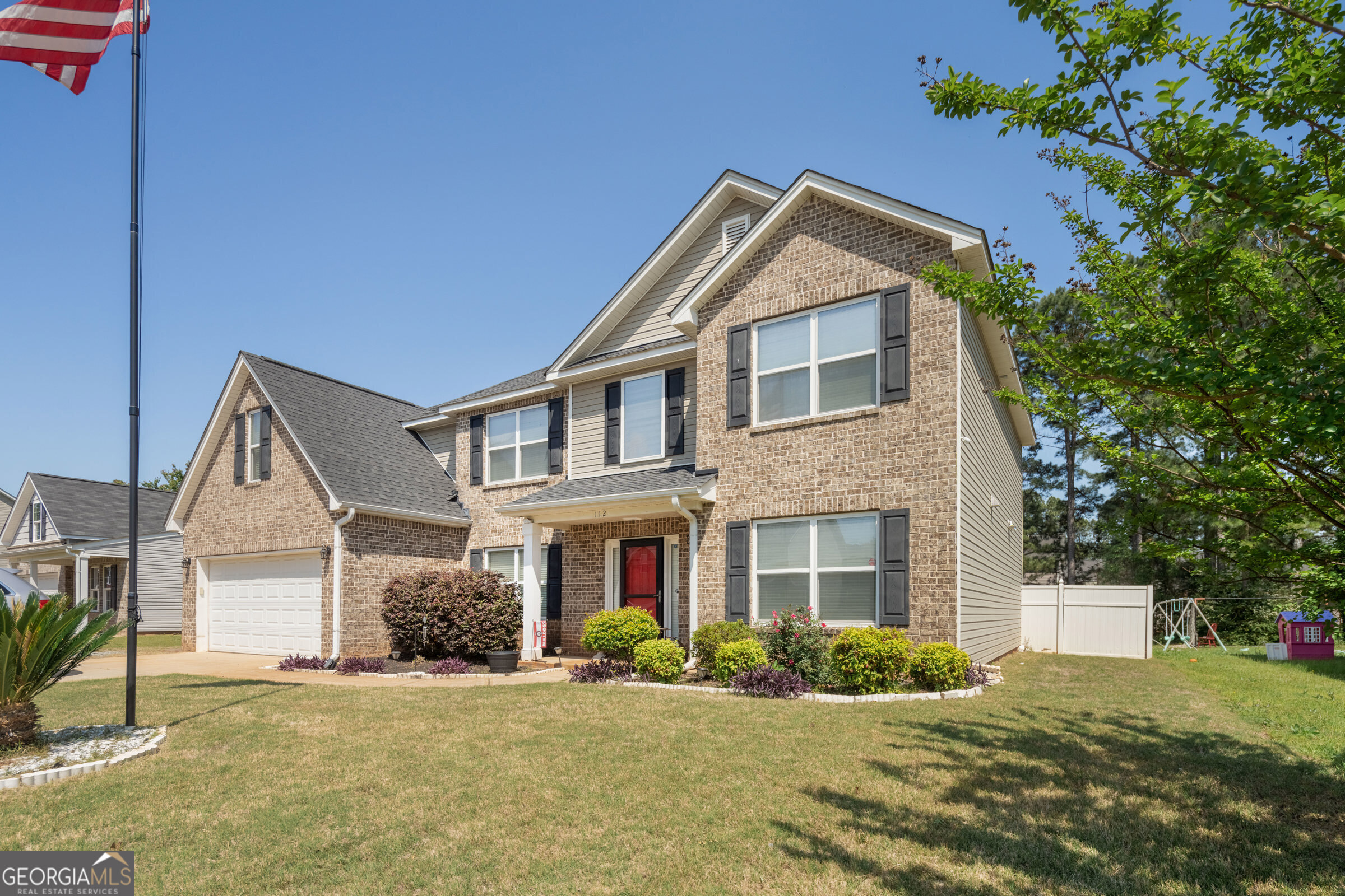 112 Arbor Creek Property Photo 1