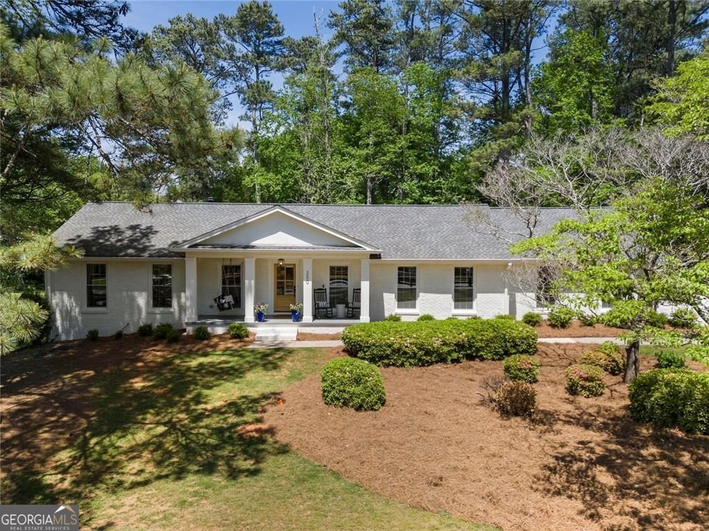 250 Hembree Road Property Photo 1