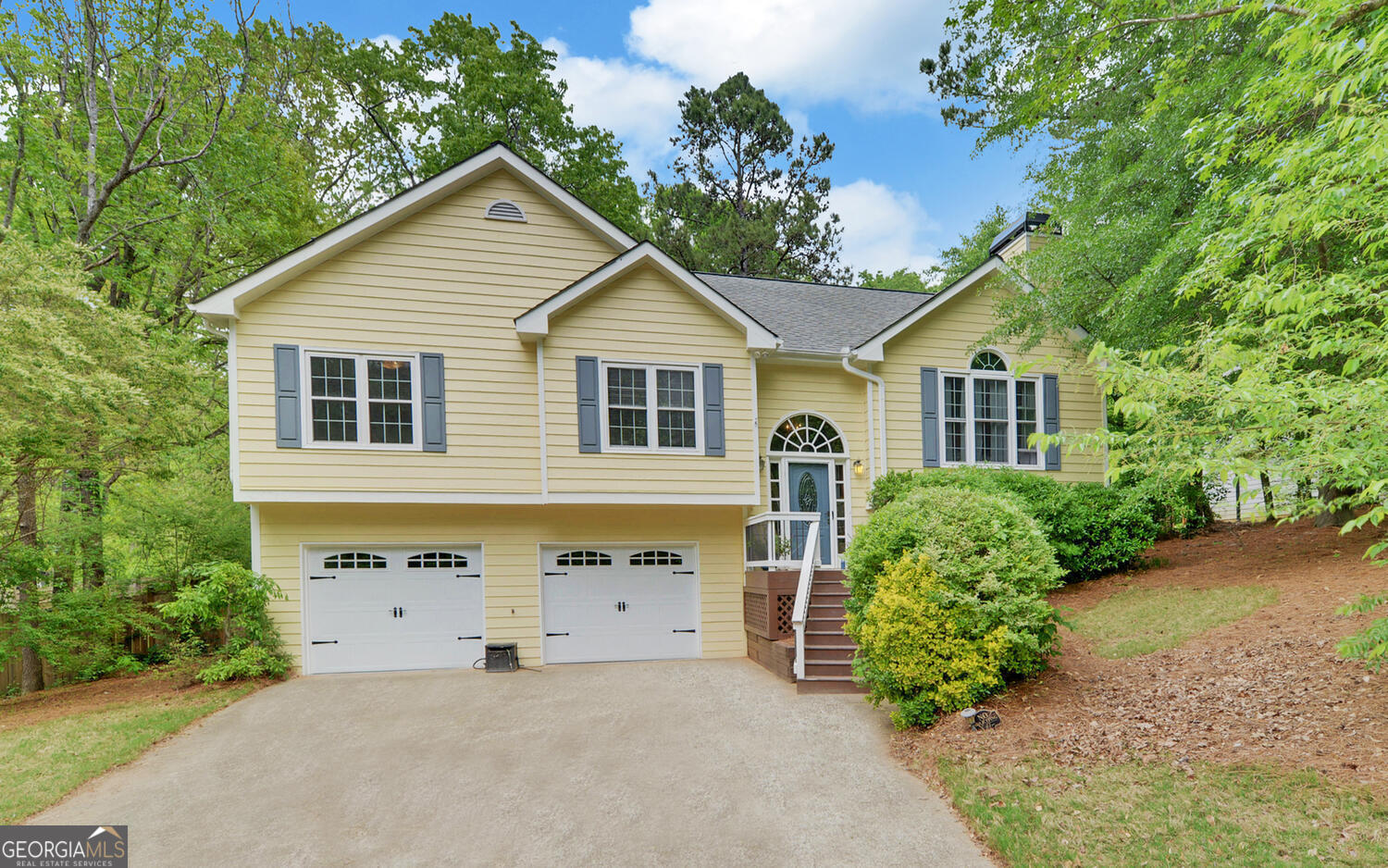 6525 Remington Drive Property Photo 1
