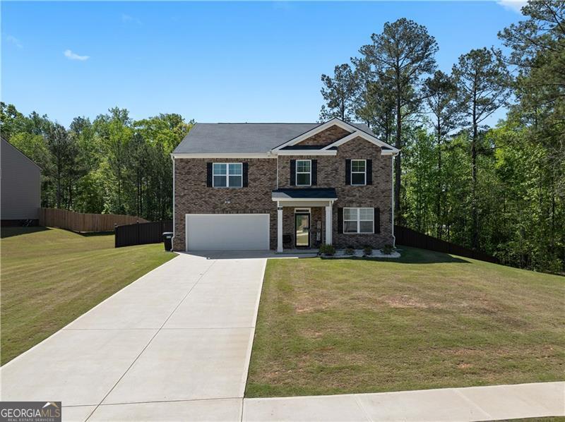 435 Noblewood Property Photo 1