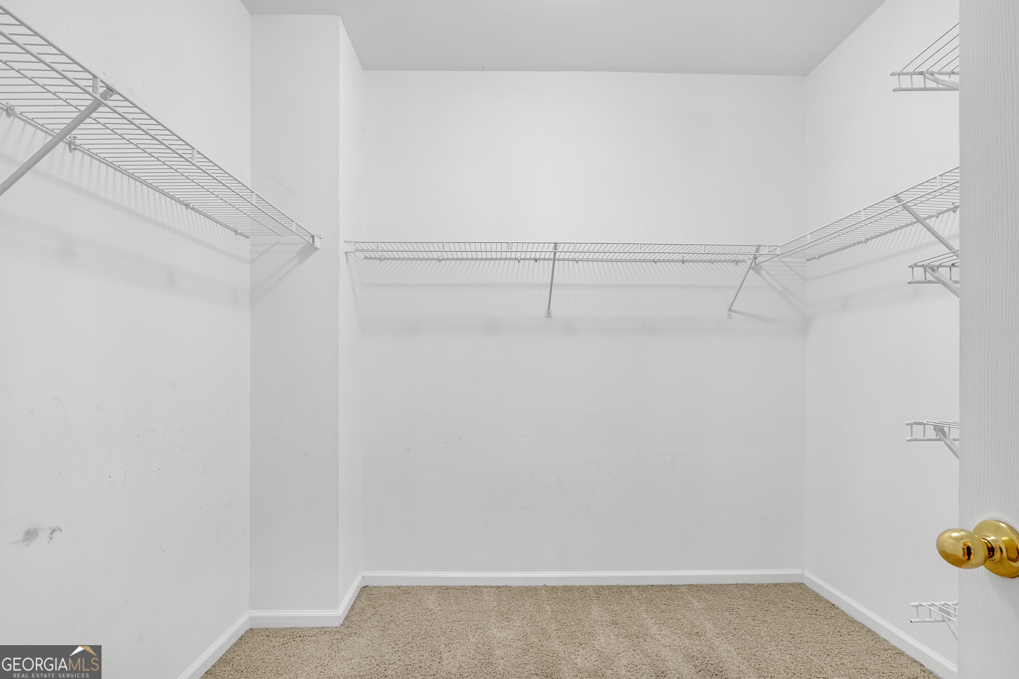 308 Holbrook Road Bldg 11 Property Photo 21