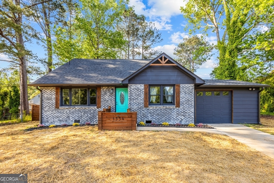 1554 Cardinal Road Property Photo 1
